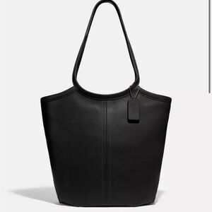COACH Bea Tote - NWT